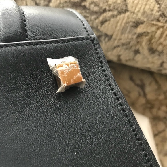 Celine Medium Phantom Bag Black Calfskin - Picture 5 of 16